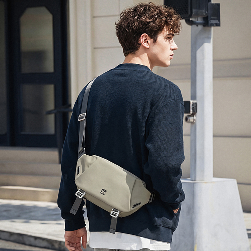 TANGCOOL Borsa a tracolla impe - Waterproof Cycling Commute recensione e prezzo